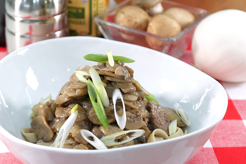 Beef Tips in Brown Gravy