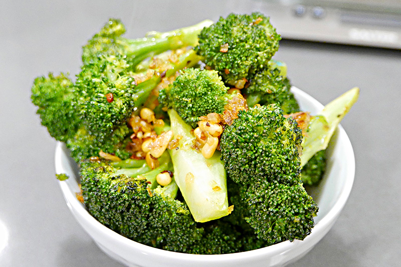 Sauteed Broccoli with Chili Oil